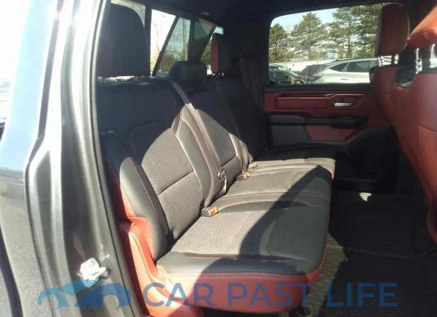 1C6SRFLT5NN188295# 8
