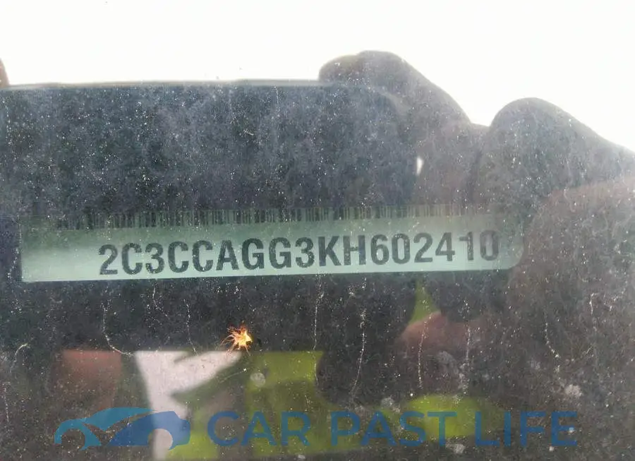 2C3CCAGG3KH602410# 9