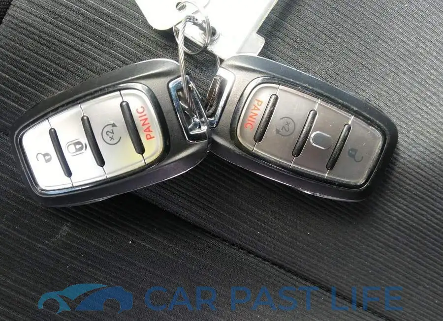 2C4RC1ZG3MR577430# 11