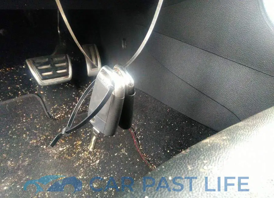 3VW4T7AU1HM012635# 11