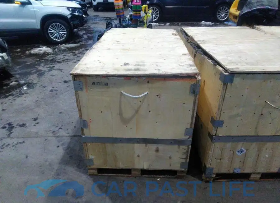5YJSA1E23HF214483# 8