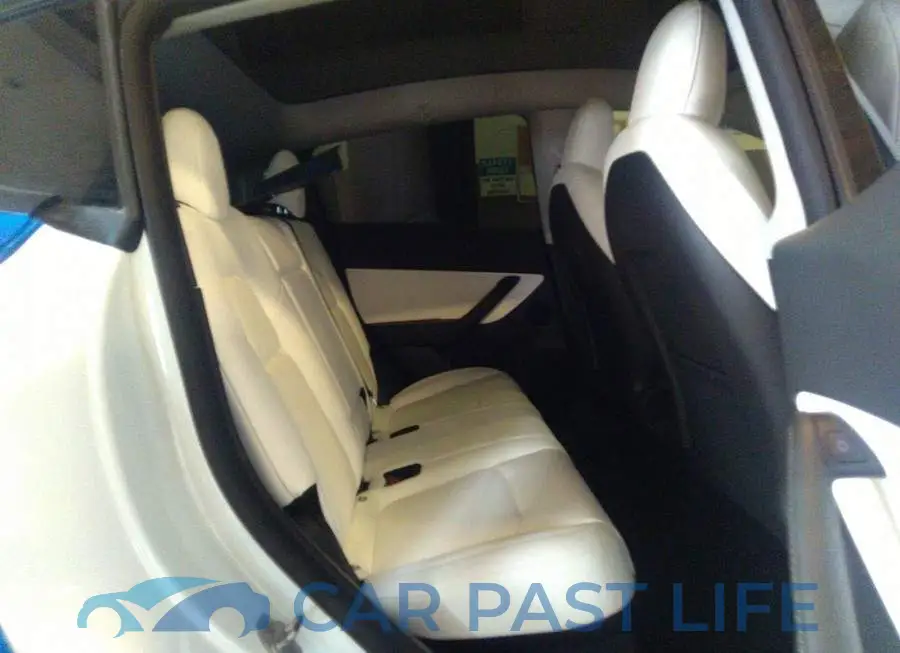7SAYGDEE5NF428510# 8