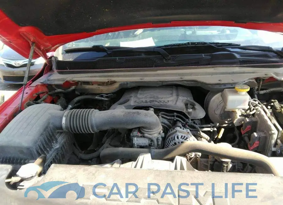 1C6SRFLT1KN672587# 10