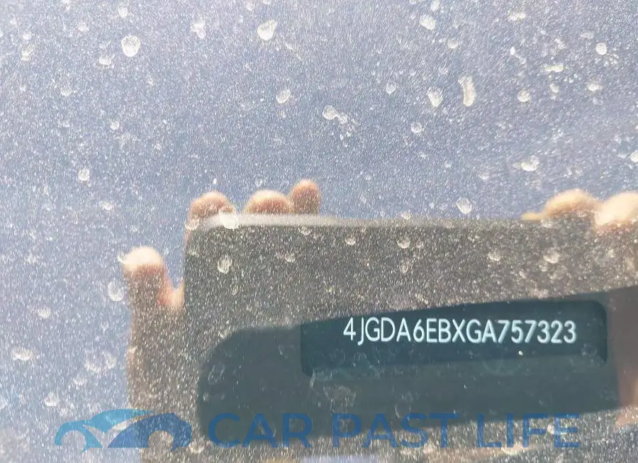 4JGDA6EBXGA757323# 9