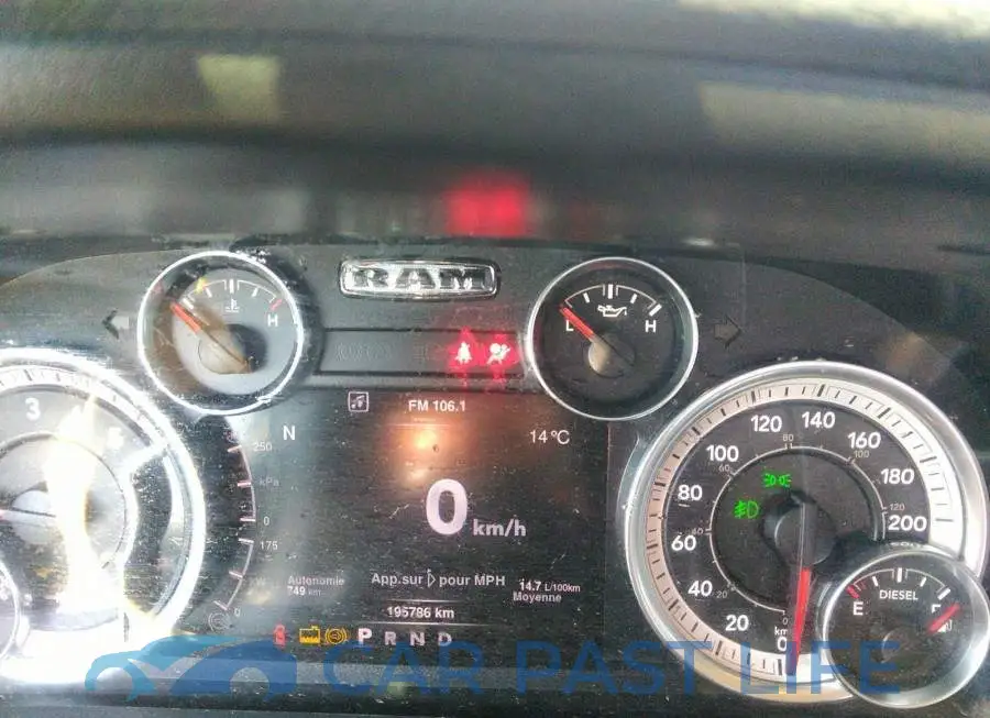 3C6UR5DL6GG319621# 7