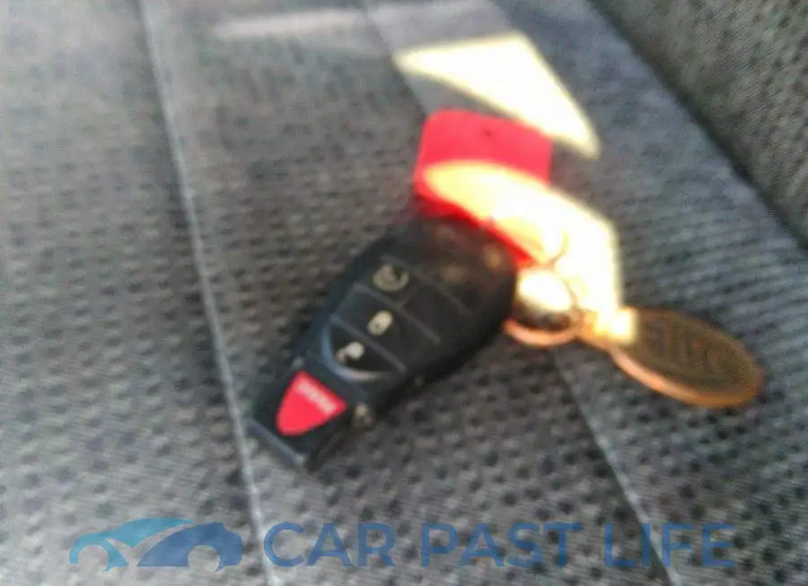 3C6UR5DL6GG319621# 11