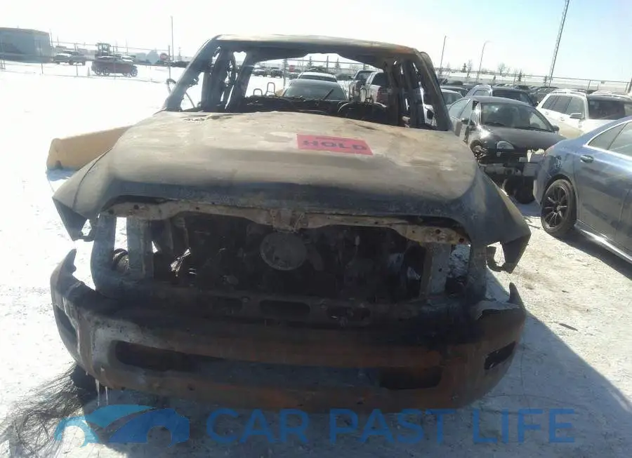 3C6UR5FJ4JG287769# 6