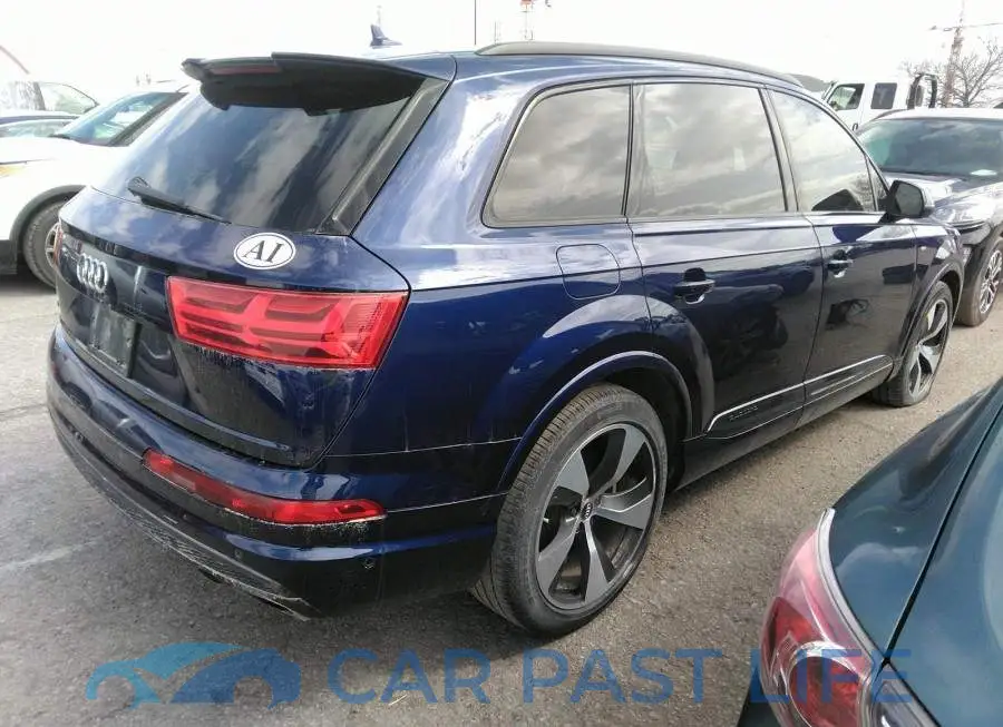 WA1WAAF77KD029714# 4