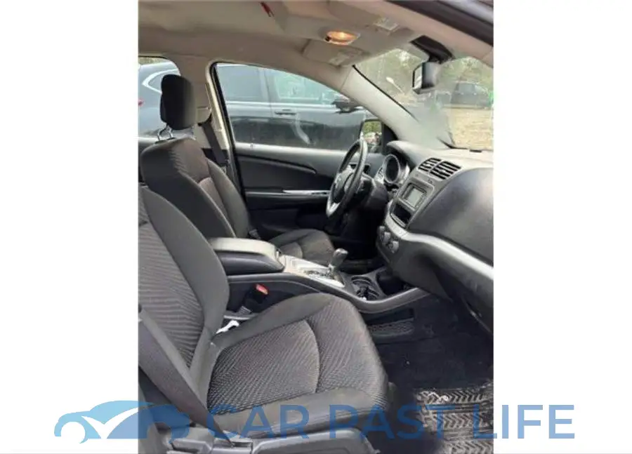 3C4PDCAB3GT187686# 6