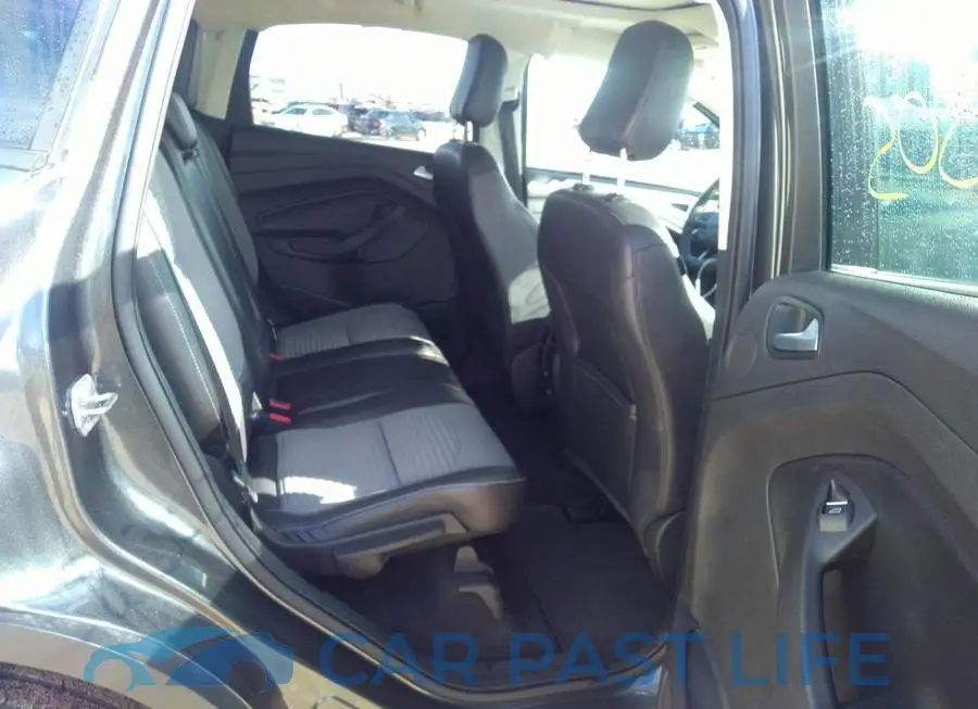 1FMCU9J91KUB72077# 8