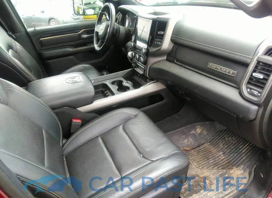 1C6SRFLT2KN690449# 5