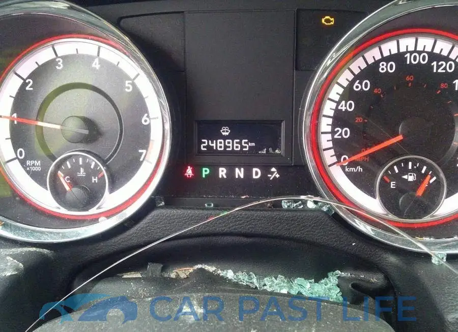 2C4JRGAG4FR665559# 7