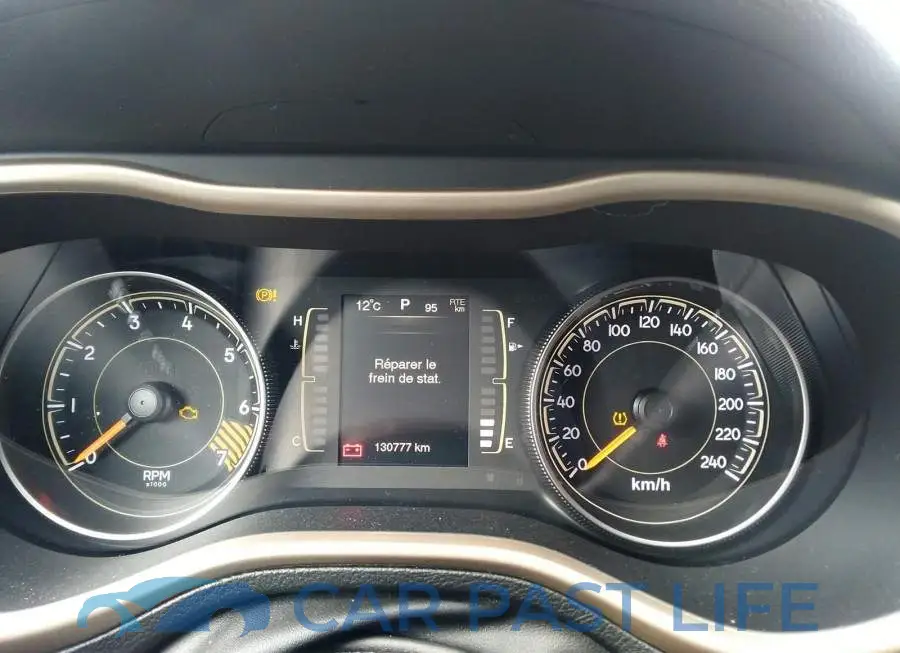 1C4PJLCB9FW535294# 7