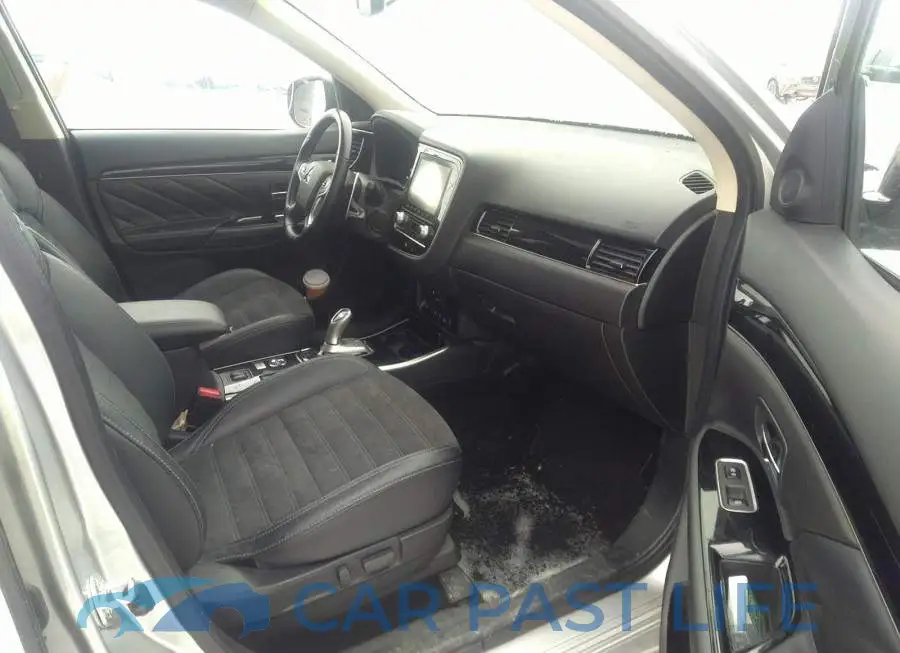 JA4J24A56LZ603875# 5