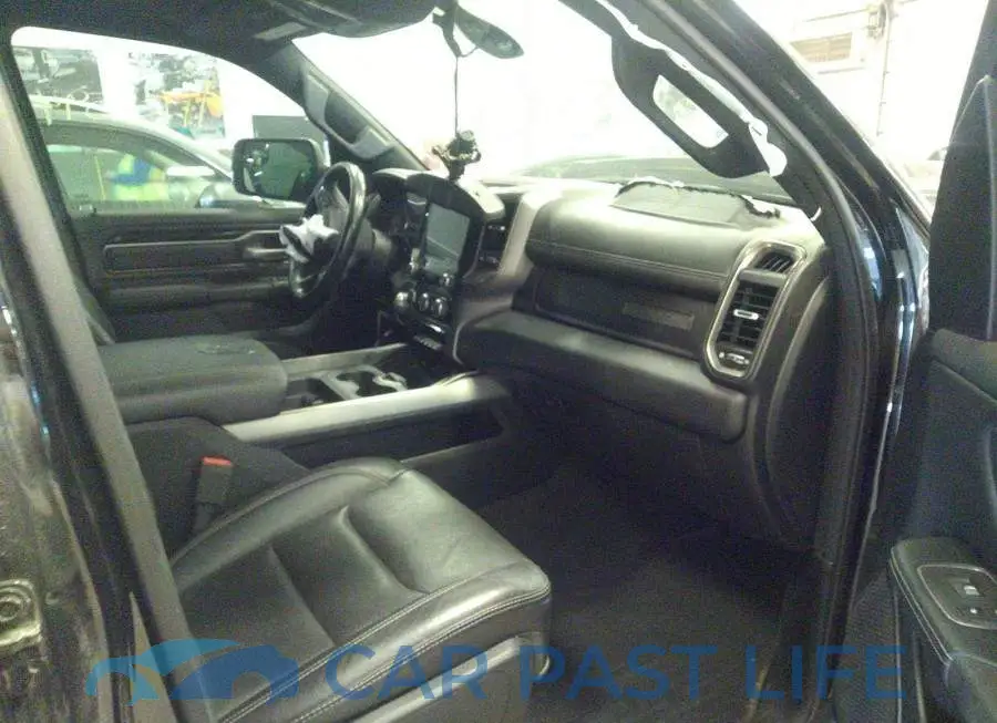 1C6SRFLT8KN678239# 5