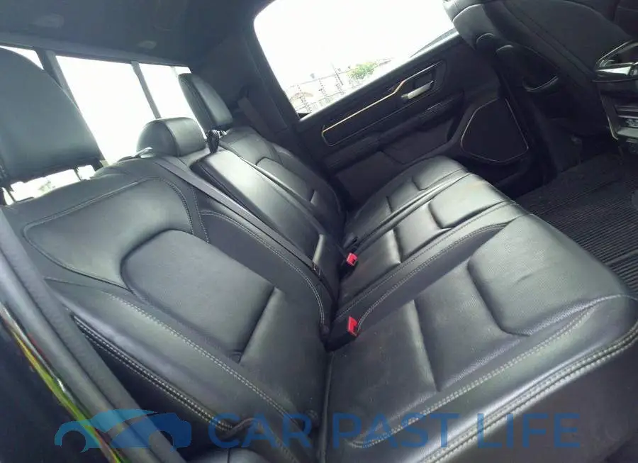 1C6SRFLMXNN118008# 8