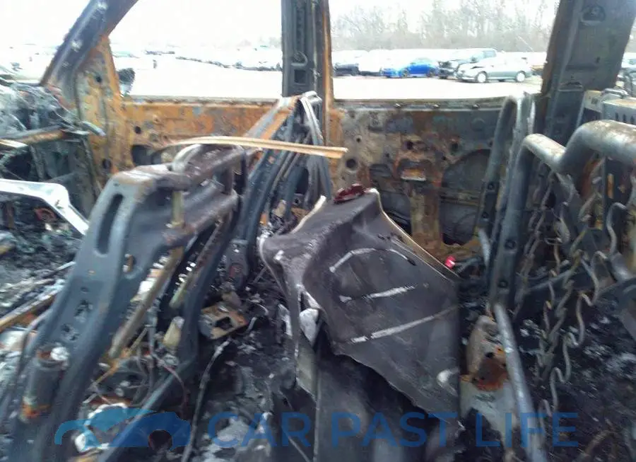 3GTU2NEC5JG494851# 9