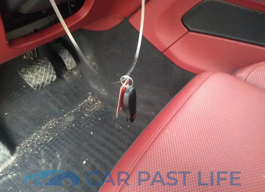 WP1AA2A58PLB00930# 11