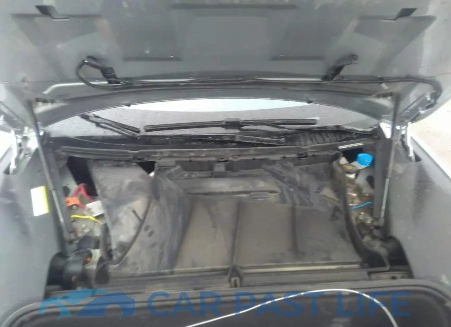 5YJSA1E27HF180287# 10