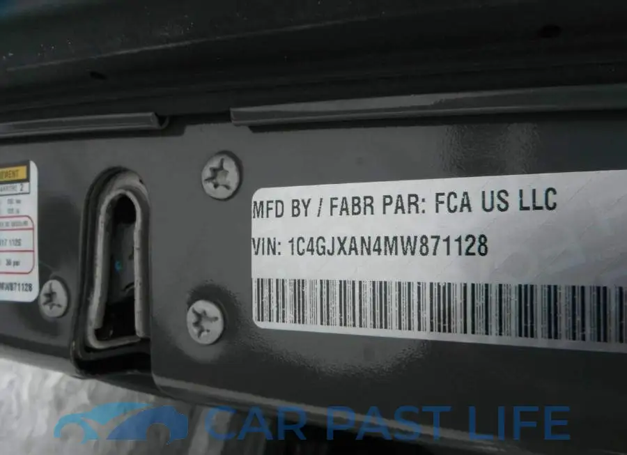 1C4GJXAN4MW871128# 9