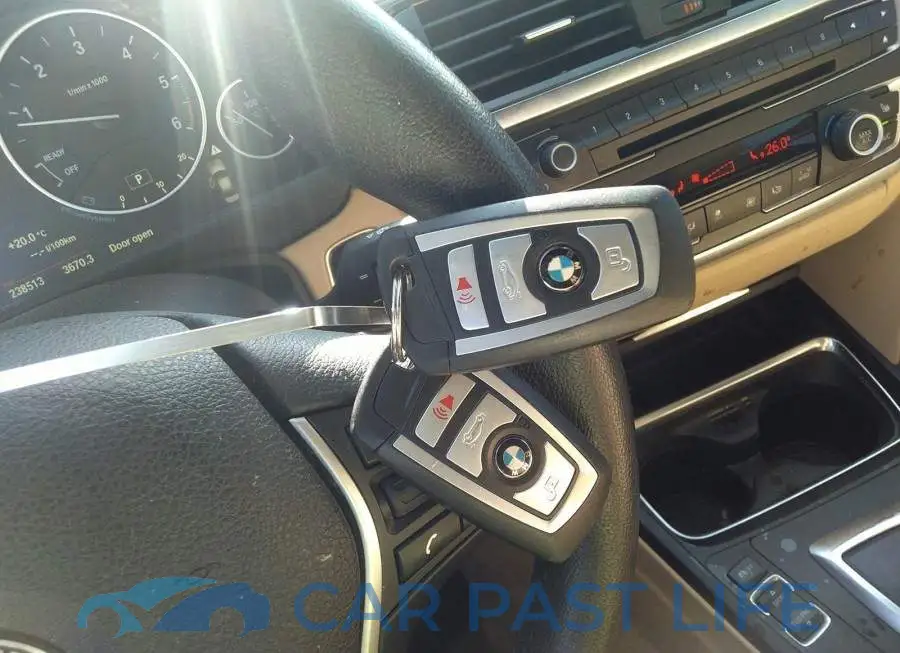 WBA3D5C57FK290673# 11
