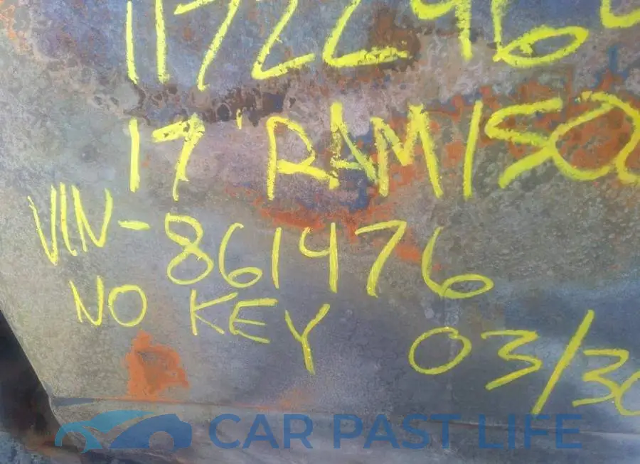 1C6RR7FT3HS861476# 9