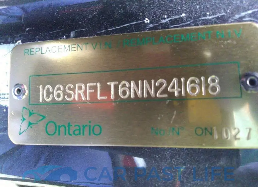1C6SRFLT6NN241618# 9