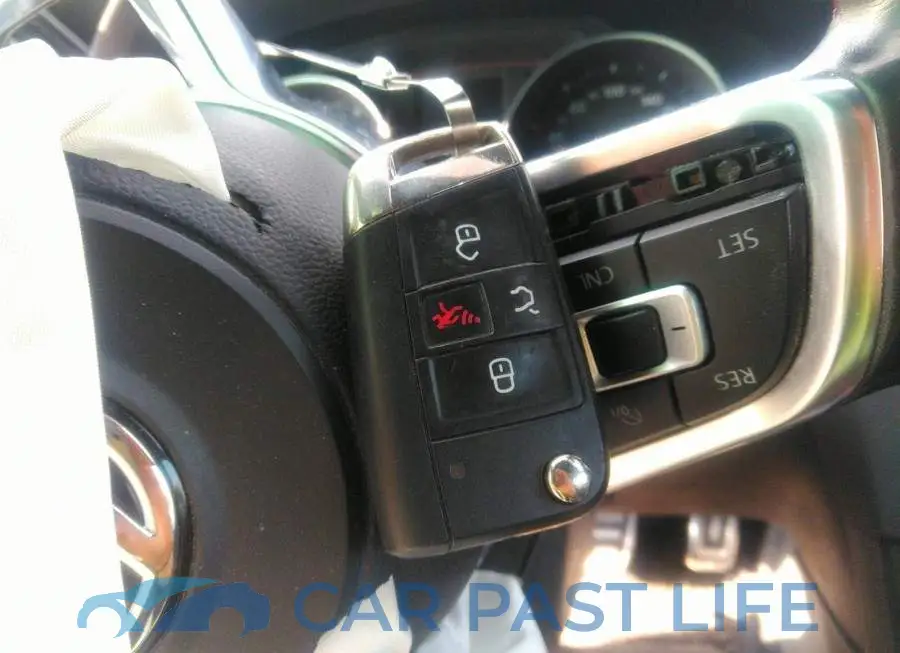3VW4T7AUXFM091798# 11