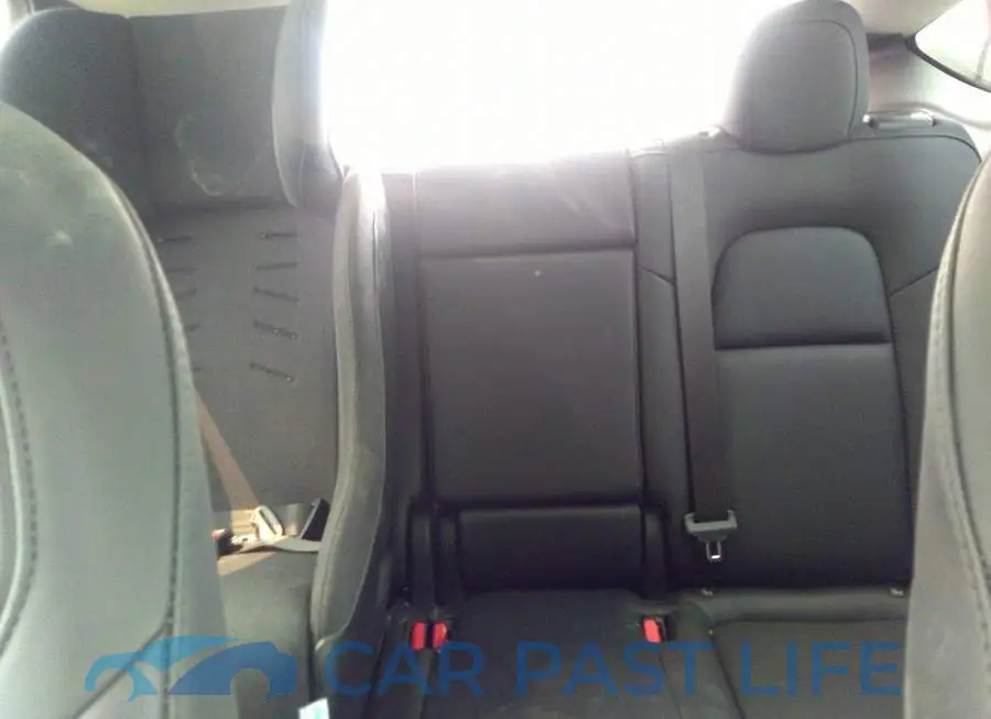 7SAYGDEE1PF644132# 8