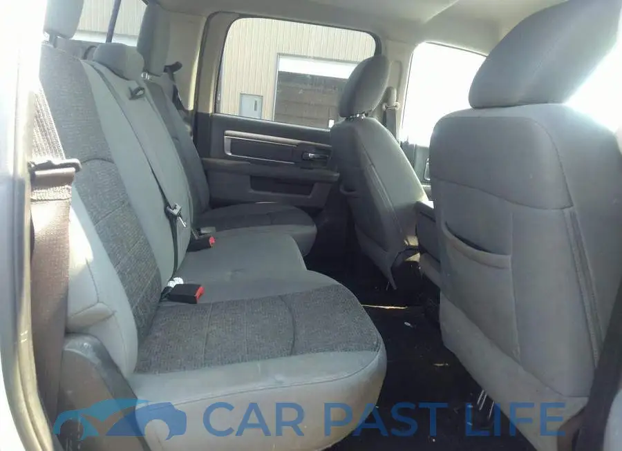 1C6RR7LT8GS120131# 8