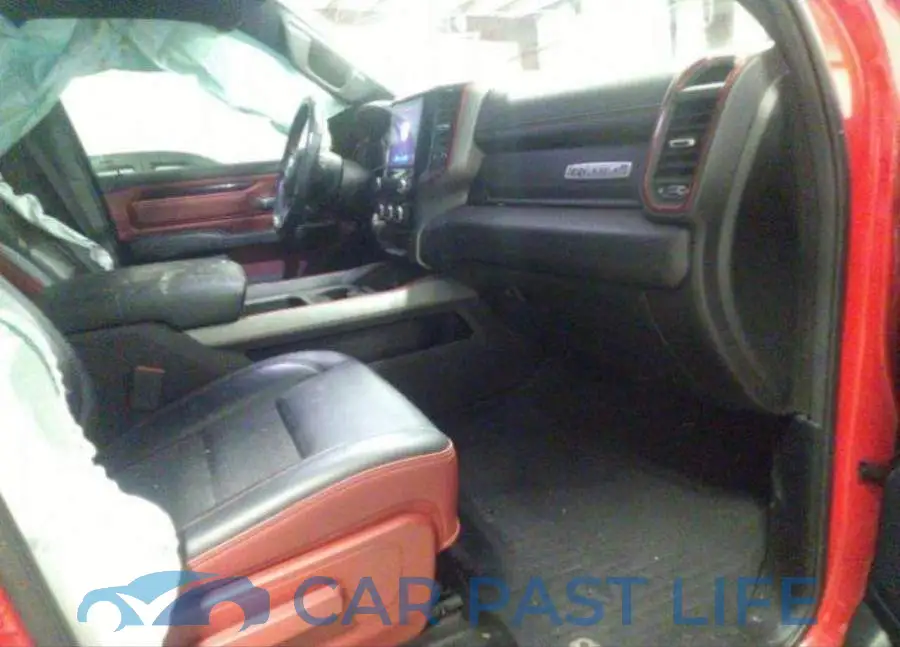 1C6SRFLT2KN568576# 6