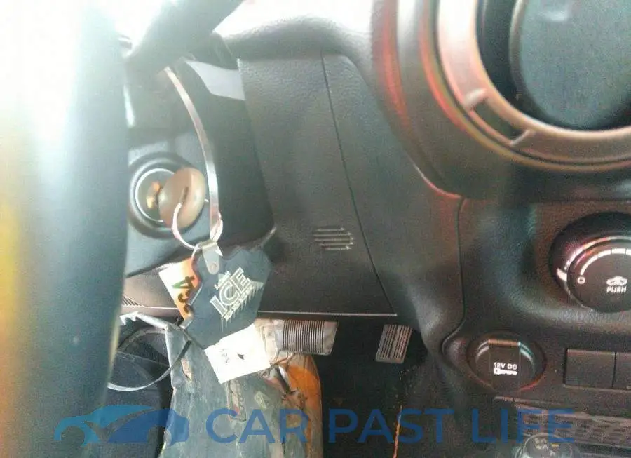 1C4AJWAG7FL630329# 11
