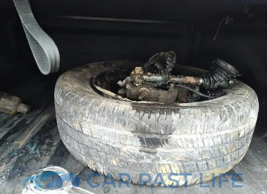 1C6RR7LT1KS642172# 12