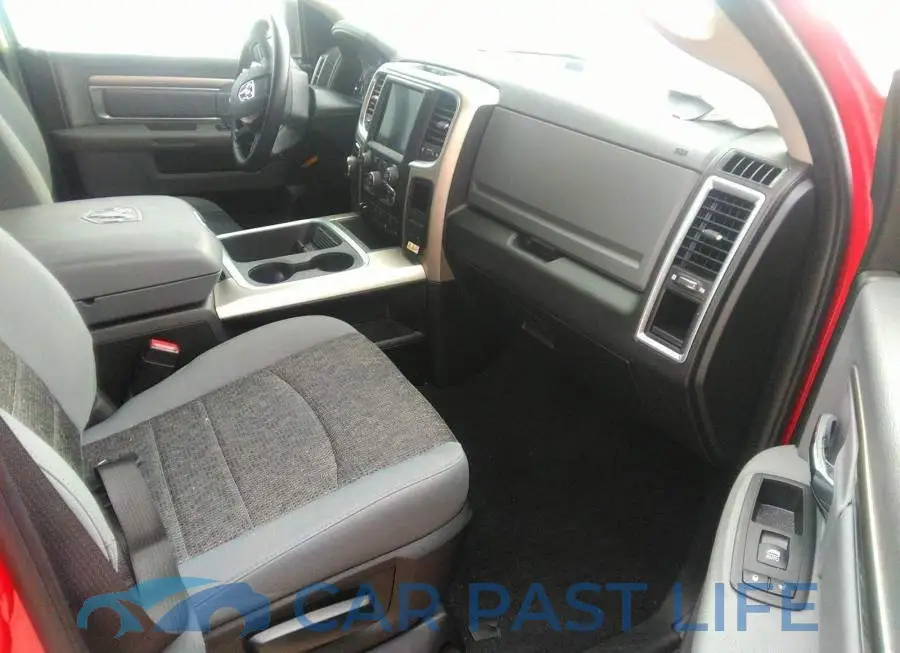 1C6RR7LT1KS642172# 5
