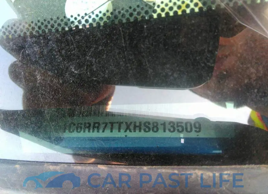1C6RR7TTXHS813509# 9