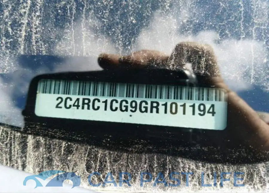 2C4RC1CG9GR101194# 10