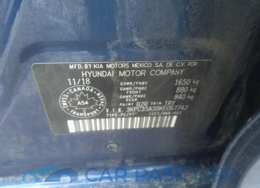3KPC35A38KE067742# 9