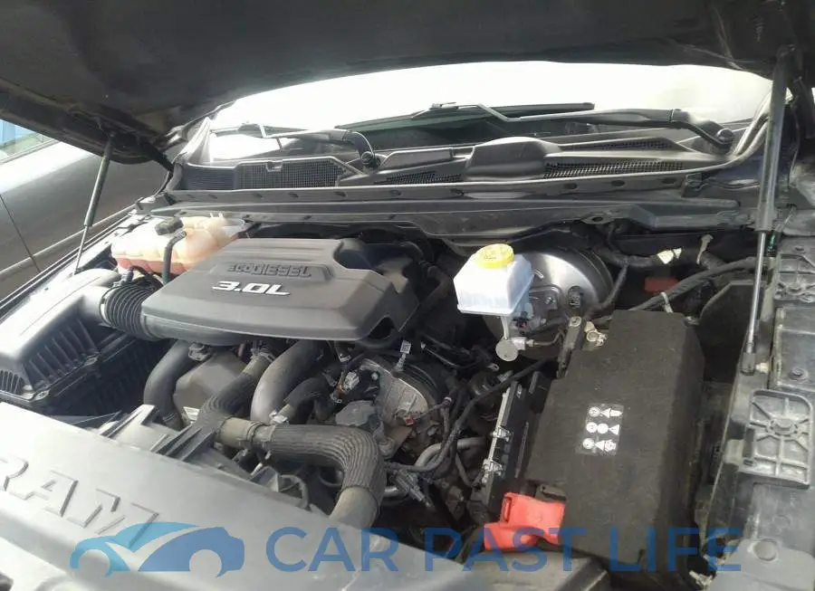 1C6SRFLM1LN305876# 10
