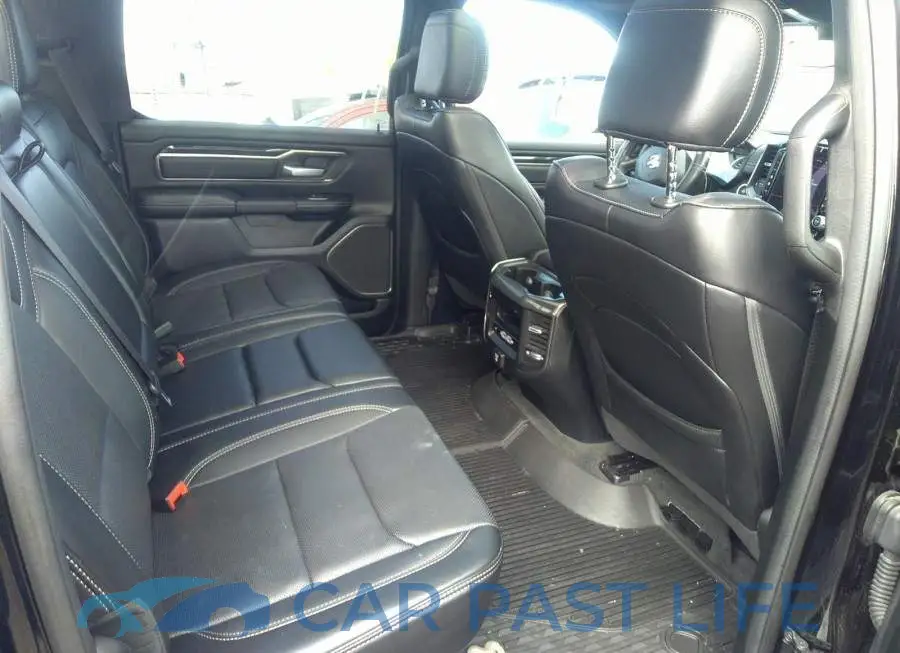 1C6SRFLM1LN305876# 8