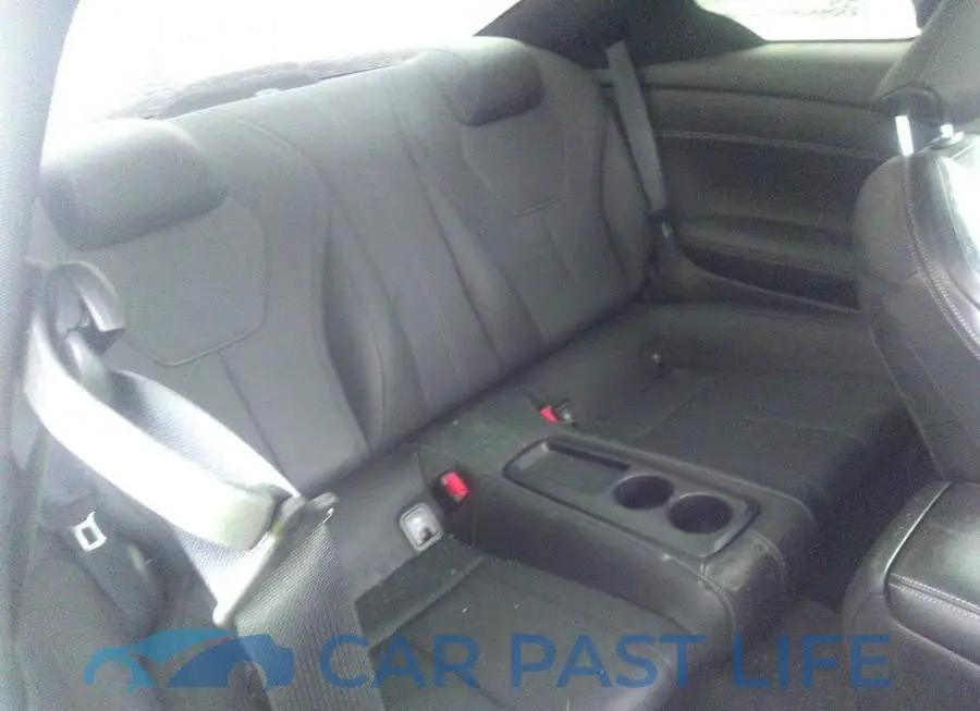 JN1EV7EL4LM380284# 8