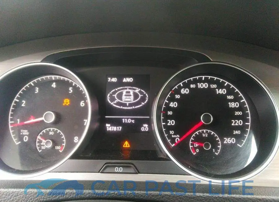 3VW117AU9FM011299# 7