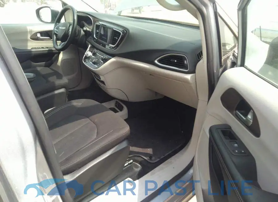 2C4RC1ZG3MR584071# 5