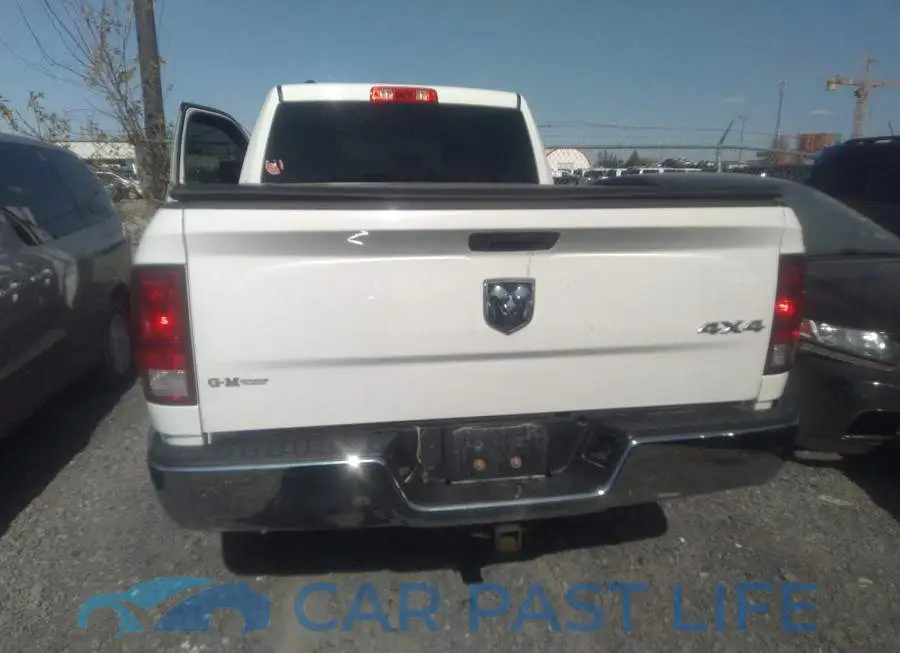 1C6RR7FTXJS180690# 6