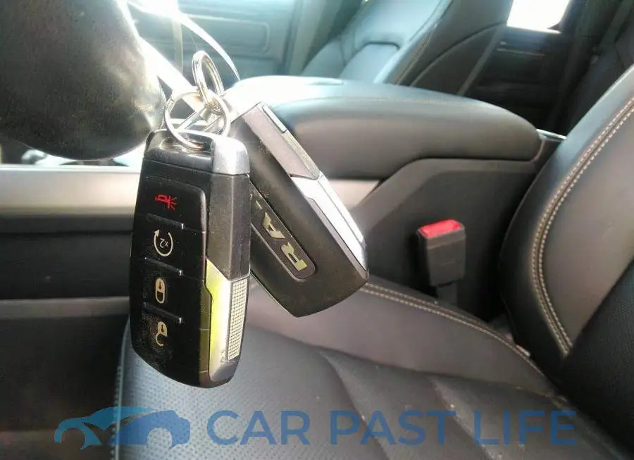 1C6SRFLT6LN228641# 11