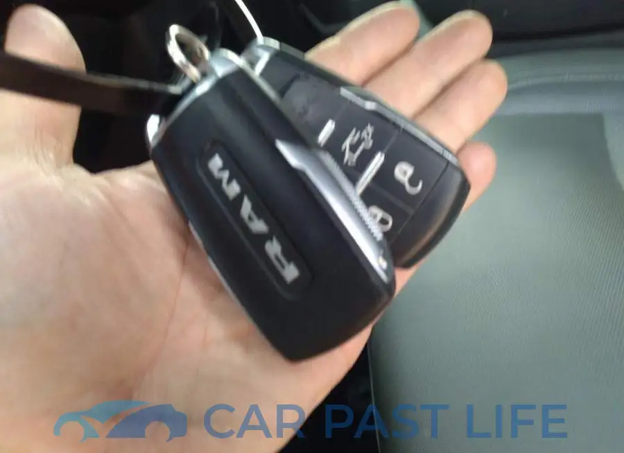 3C6TR5EJ6LG274893# 11