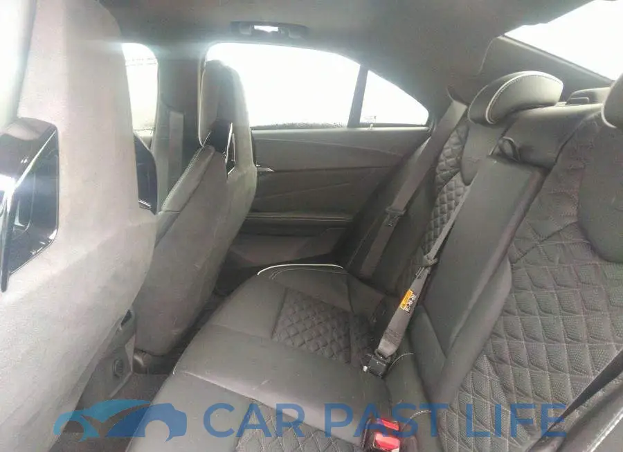 1G6D75RP2N0410299# 8