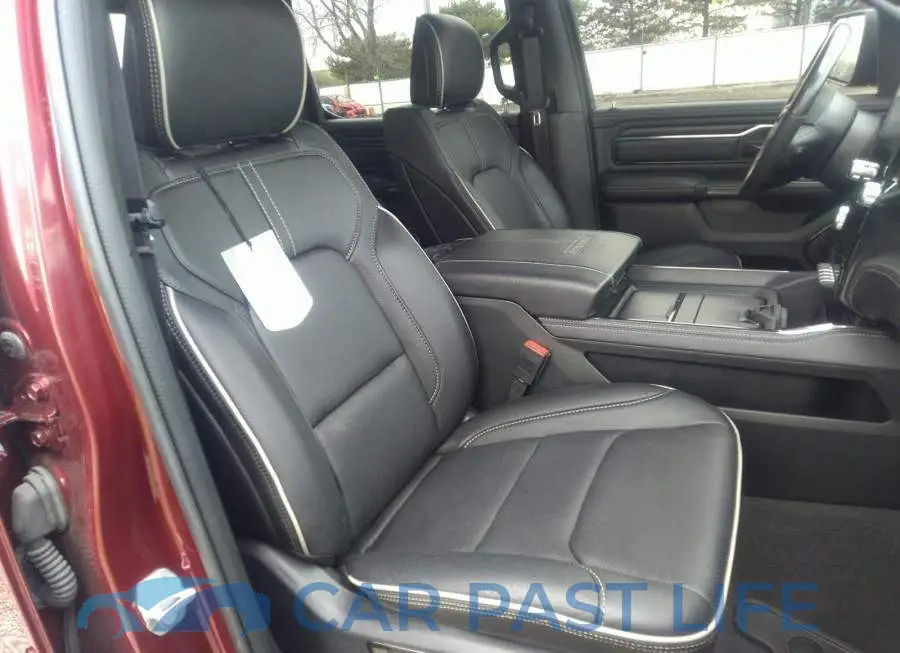 1C6SRFHT8NN332463# 5