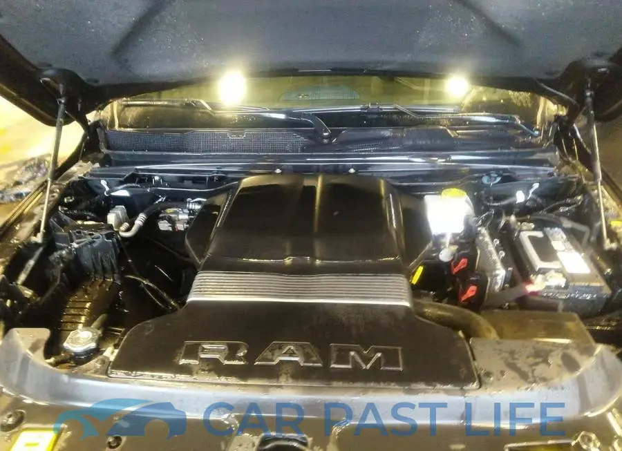 1C6SRFLT7NN200740# 10