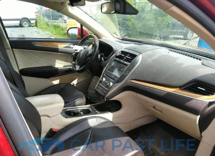 5LMCJ2D98GUJ15228# 5