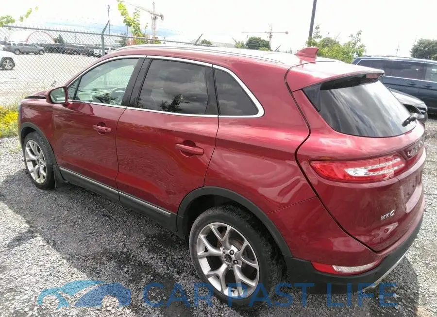 5LMCJ2D98GUJ15228# 3